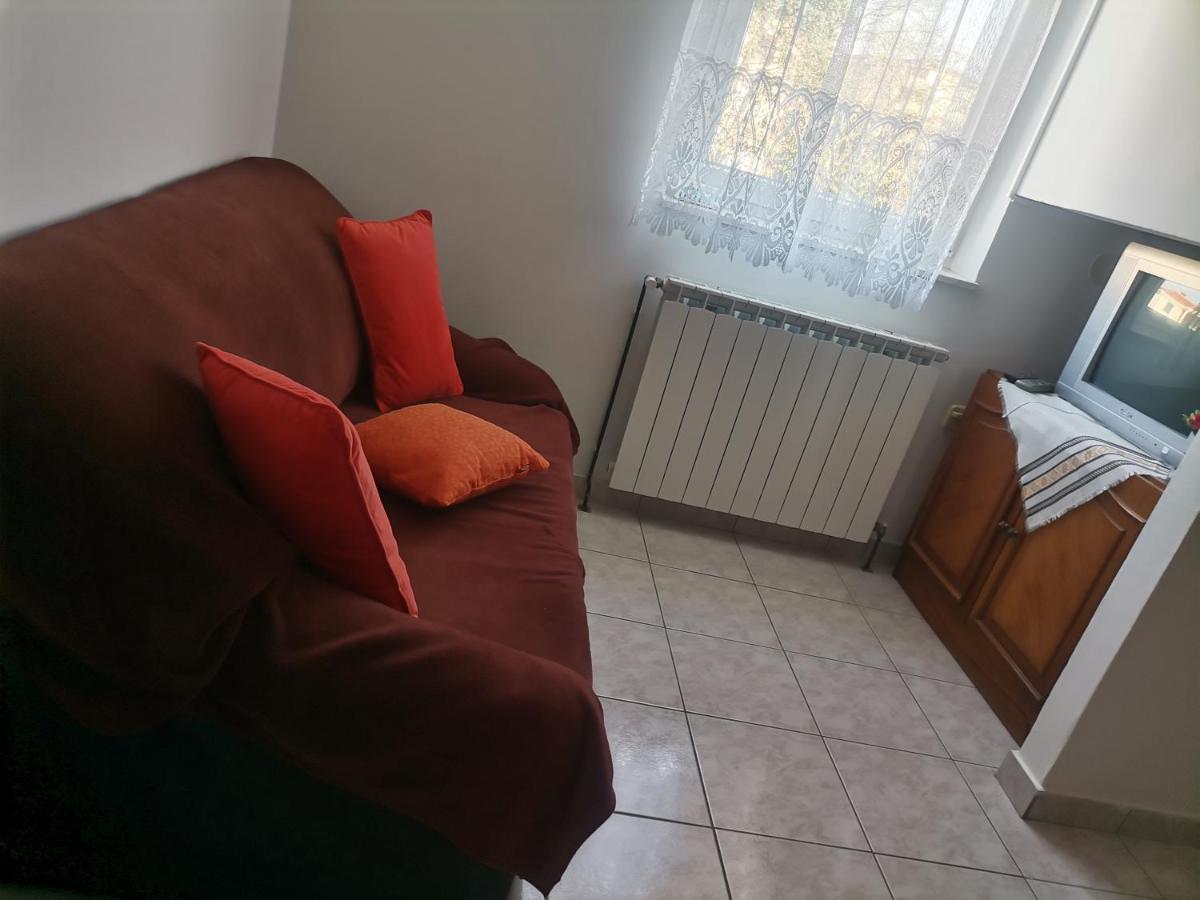 Apartments Petrica Malinska Εξωτερικό φωτογραφία
